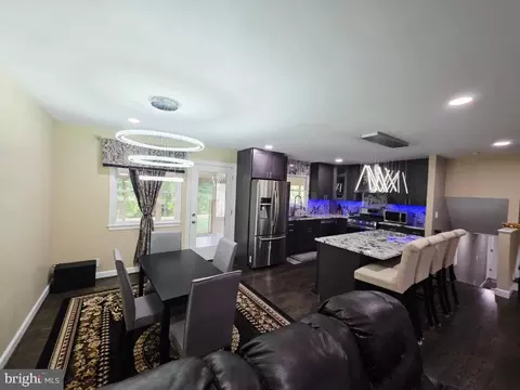 Dining - 402 W Maple Ave, Sterling, VA 20164 photo 1 of 1
