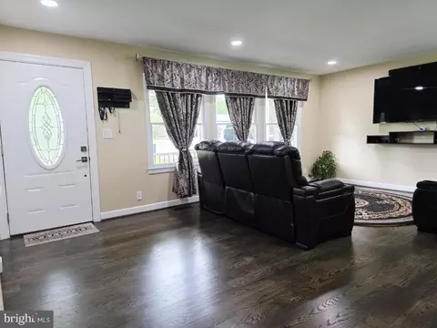 Other - 402 W Maple Ave, Sterling, VA 20164 photo 22 of 23