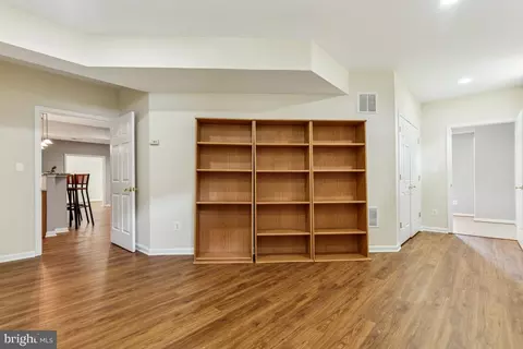 Living - 43229 Augustine Pl, Ashburn, VA 20147 photo 5 of 5