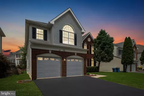 Exterior - 25487 Dabner Dr, Chantilly, VA 20152 photo 8 of 9