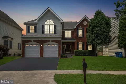 Exterior - 25487 Dabner Dr, Chantilly, VA 20152 photo 9 of 9