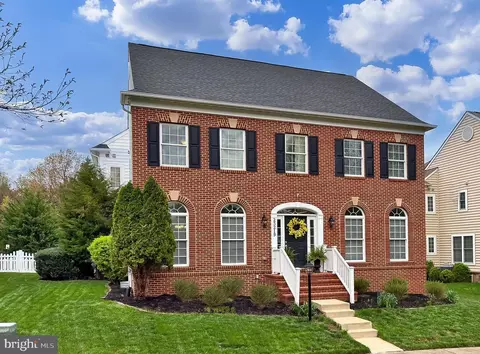 23219 Christopher Thomas Ln, Brambleton, VA 20148