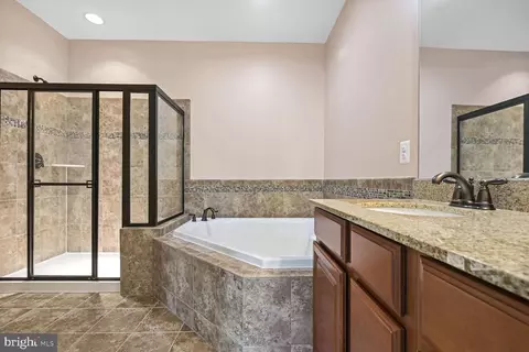 21627 Romans Dr, Ashburn, VA 20147 photo 15