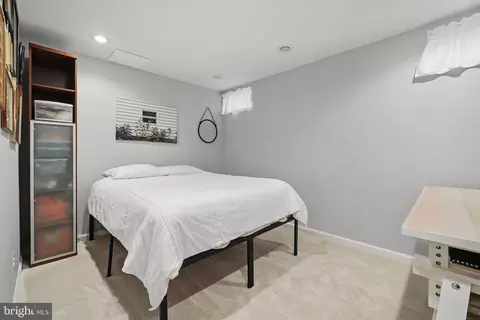 Bedroom - 25892 Pinebluff, Chantilly, VA 20152 photo 8 of 8