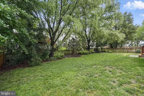Exterior - 25892 Pinebluff, Chantilly, VA 20152 photo 7 of 7