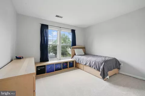 Bedroom - 25892 Pinebluff, Chantilly, VA 20152 photo 7 of 8