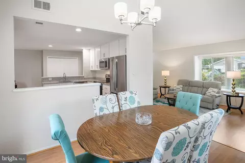 Dining - 261 E Juniper Ave, Sterling, VA 20164 photo 1 of 3