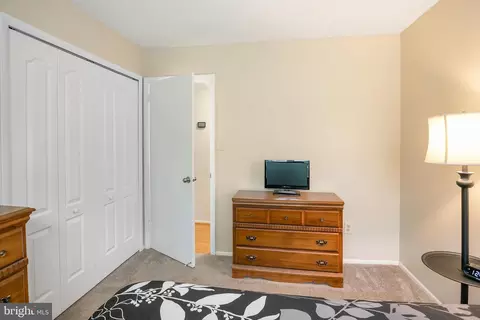 Bedroom - 261 E Juniper Ave, Sterling, VA 20164 photo 3 of 3