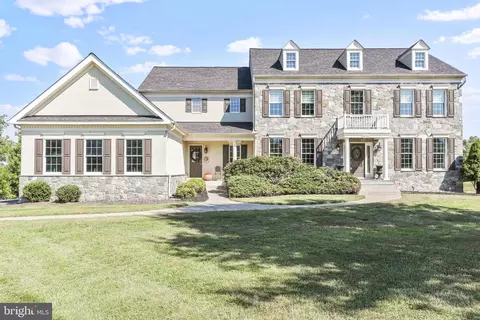 40788 Lastos Ct, Waterford, VA 20197
