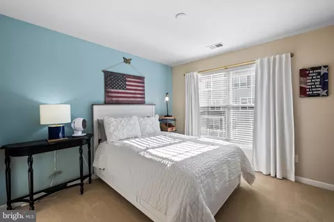 25211 Briargate Ter, Chantilly, VA 20152 photo 26