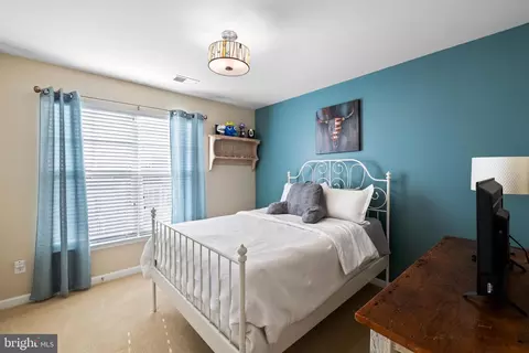 25211 Briargate Ter, Chantilly, VA 20152 photo 22