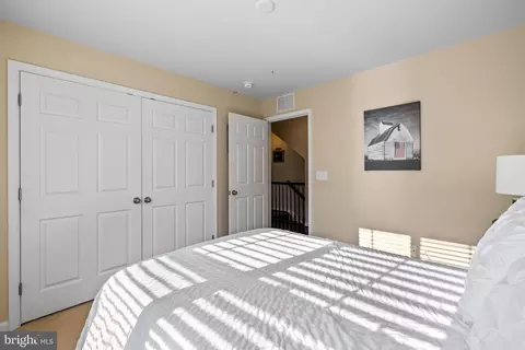 25211 Briargate Ter, Chantilly, VA 20152 photo 27