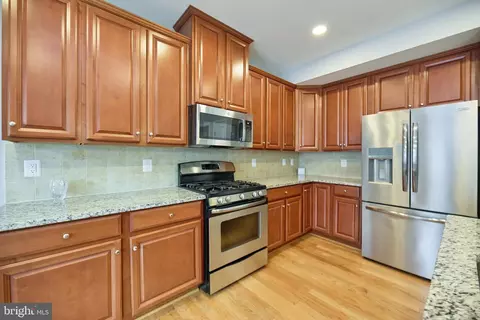 Kitchen - 21623 Romans Dr, Ashburn, VA 20147 photo 4 of 4