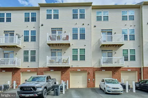 Exterior - 21623 Romans Dr, Ashburn, VA 20147 photo 5 of 7