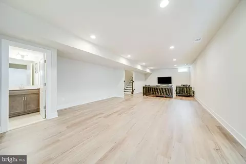 23926 Bigleaf Ct, Aldie, VA 20105 photo 31