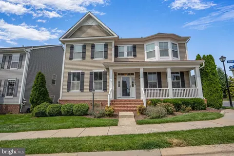 20903 Ashburn Heights Dr, Ashburn, VA 20148