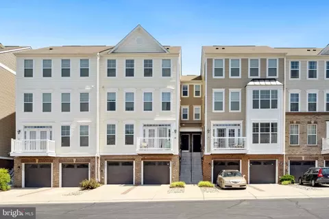 24682 Caribou Sq, Aldie, VA 20105