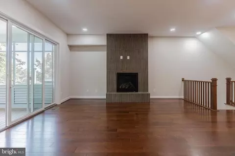 23480 Epperson Sq, Brambleton, VA 20148 photo 13