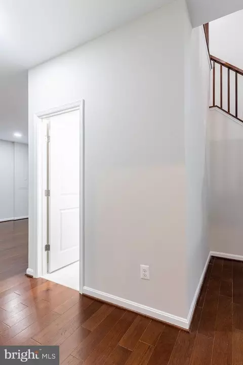 23480 Epperson Sq, Brambleton, VA 20148 photo 17