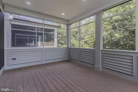 23480 Epperson Sq, Brambleton, VA 20148 photo 14