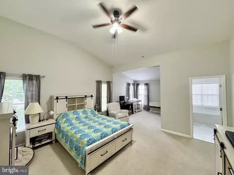 Bedroom - 43048 Zander Ter, Ashburn, VA 20147 photo 3 of 5