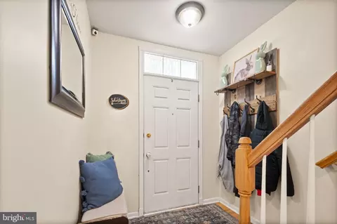 42927 Mccomas Ter, Chantilly, VA 20152 photo 7