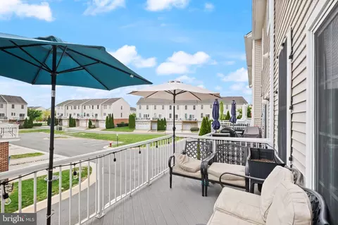 42927 Mccomas Ter, Chantilly, VA 20152 photo 21