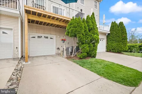 42927 Mccomas Ter, Chantilly, VA 20152 photo 38