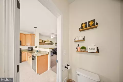 42927 Mccomas Ter, Chantilly, VA 20152 photo 25
