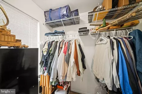 42927 Mccomas Ter, Chantilly, VA 20152 photo 31