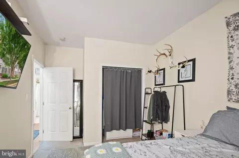 42927 Mccomas Ter, Chantilly, VA 20152 photo 10