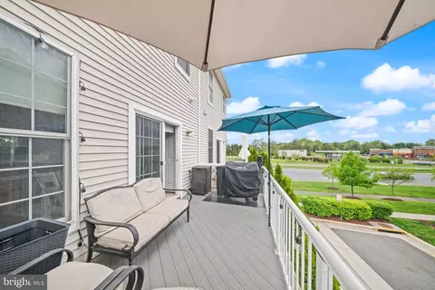 42927 Mccomas Ter, Chantilly, VA 20152 photo 23