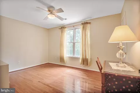 20874 Yellowbloom Ct, Ashburn, VA 20147 photo 21