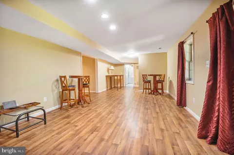 20874 Yellowbloom Ct, Ashburn, VA 20147 photo 27
