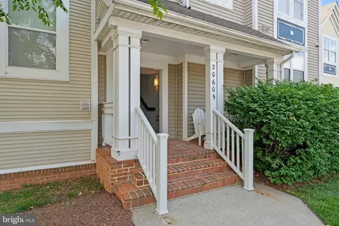 Exterior - 20605 Cornstalk Ter #101, Ashburn, VA 20147 photo 1 of 1