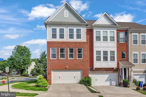 44954 Bishop Ter, Ashburn, VA 20147