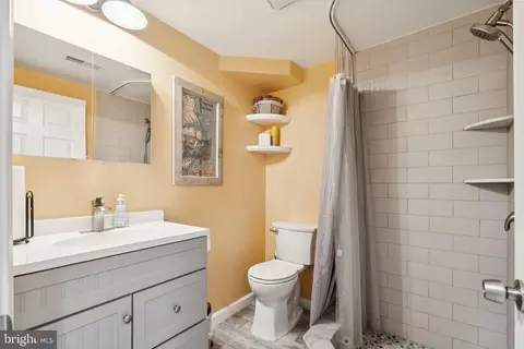 Other - 20 S James St, Hamilton, VA 20158 photo 3 of 13