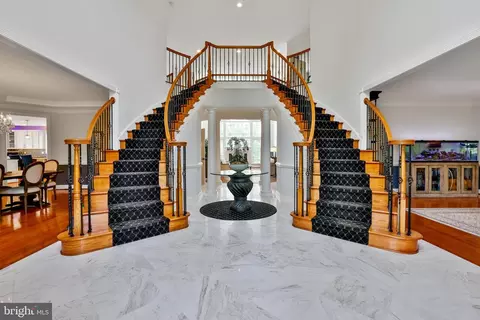 Entry Way - 17567 Tobermory Pl, Leesburg, VA 20175 photo 1 of 8