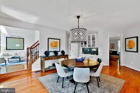 Dining - 17567 Tobermory Pl, Leesburg, VA 20175 photo 4 of 5