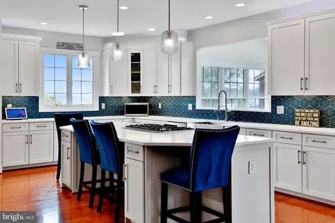Kitchen - 17567 Tobermory Pl, Leesburg, VA 20175 photo 6 of 6