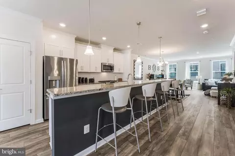 20652 River Liffey Ter, Sterling, VA 20166