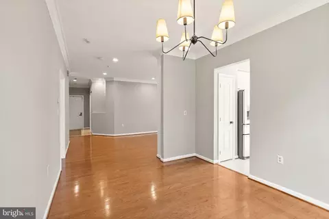 20920 Cedarpost Sq #103, Ashburn, VA 20147 photo 11