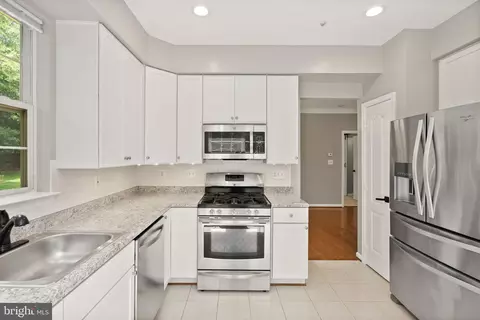 20920 Cedarpost Sq #103, Ashburn, VA 20147 photo 15