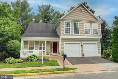 322 Deerpath Ave SW, Leesburg, VA 20175