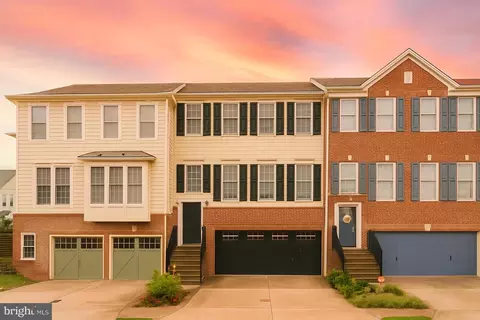 542 Glade Fern Ter SE, Leesburg, VA 20175