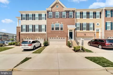 42510 Oak Park Sq, Ashburn, VA 20148