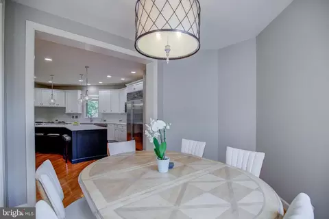 22966 Lois, Brambleton, VA 20148 photo 13