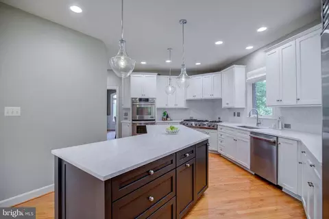 22966 Lois, Brambleton, VA 20148 photo 11