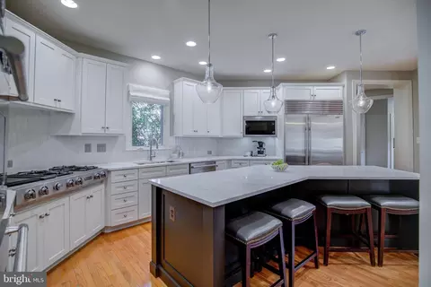 22966 Lois, Brambleton, VA 20148 photo 10