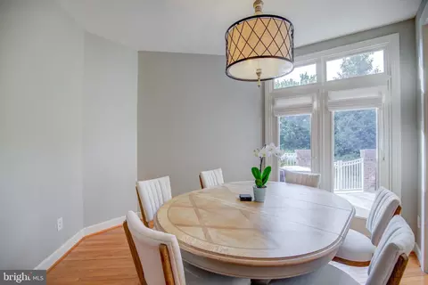 22966 Lois, Brambleton, VA 20148 photo 14